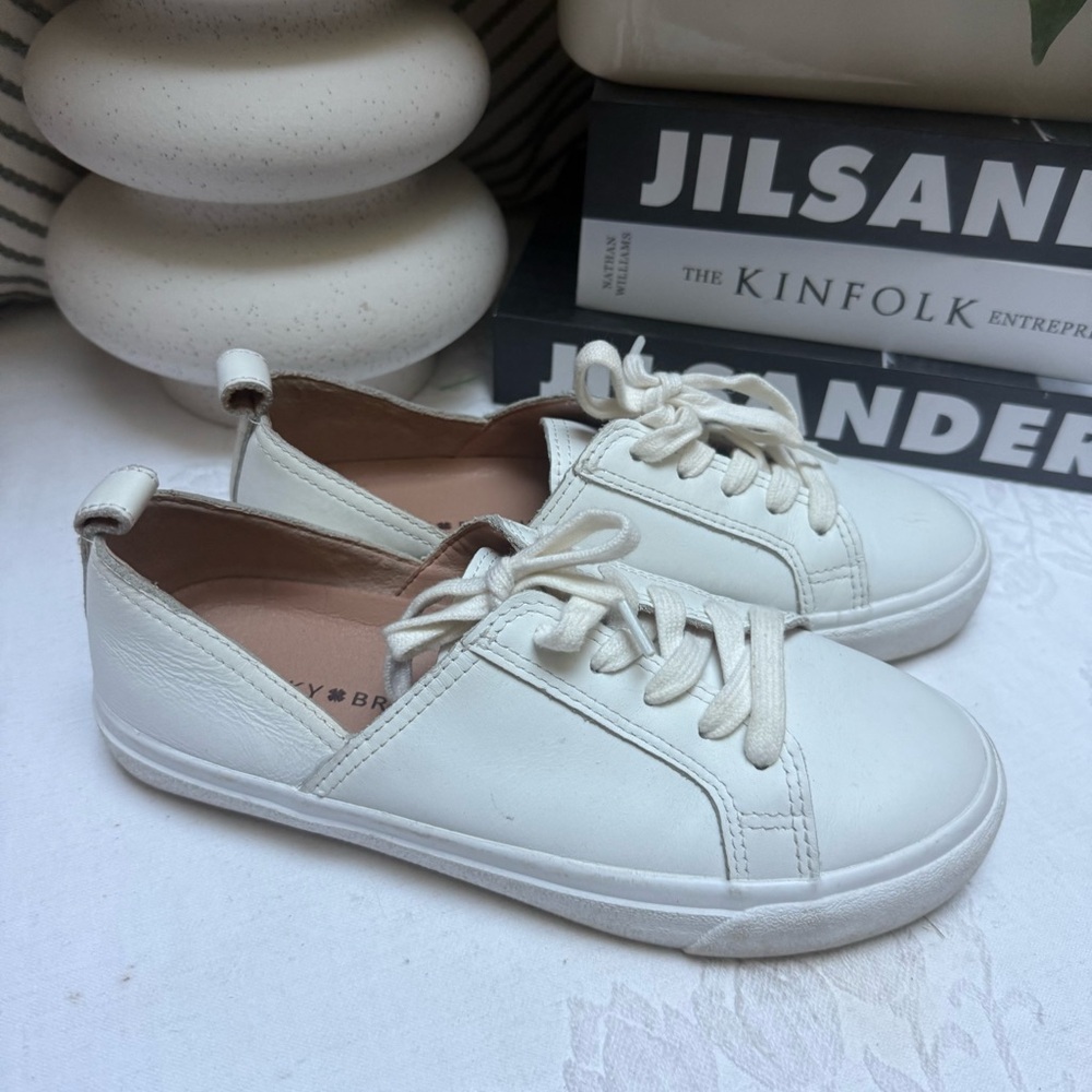 Lucky Brand Cream Leather Sneakers